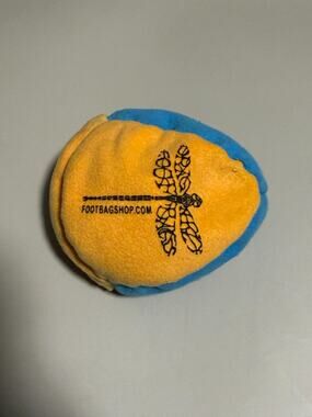 🔥Dragonfly Footbags Plastic Fill Kickbag Footbag YELOW/BLUE BNWT🔥